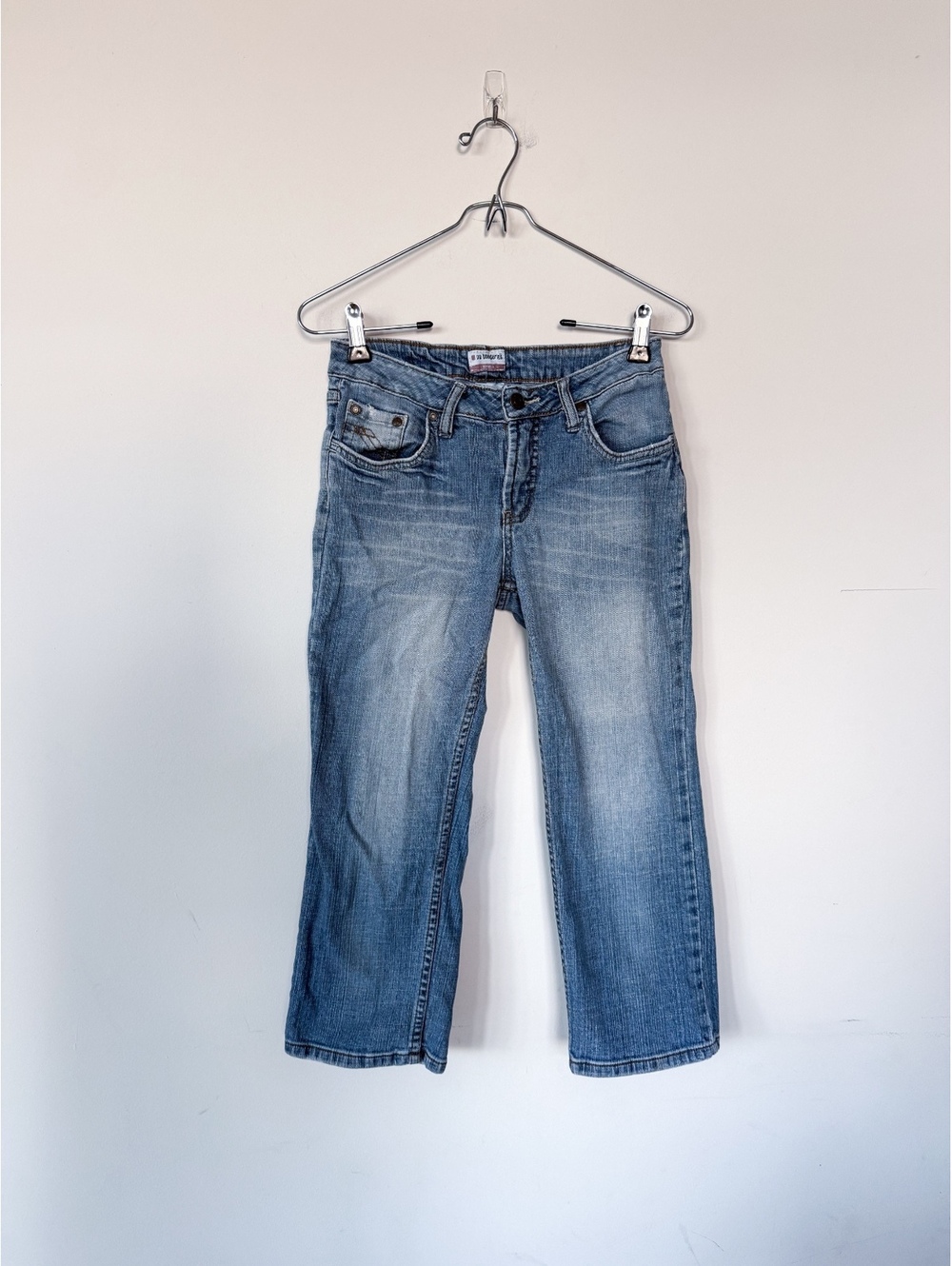 No Boundaries Juniors Y2K Early 2000s Light Wash Capri Pants Denim Jeans